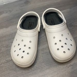 Crocs/ fleece lined white dual comfort/ 8 men’s or 10 women’s